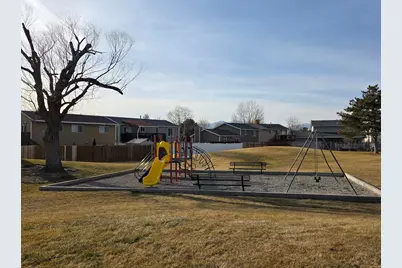 7933 S 2940 W, West Jordan, UT 84088 - Photo 29