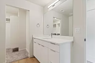 832 W Ivywell Ln N, North Salt Lake, UT 84054 - Photo 17