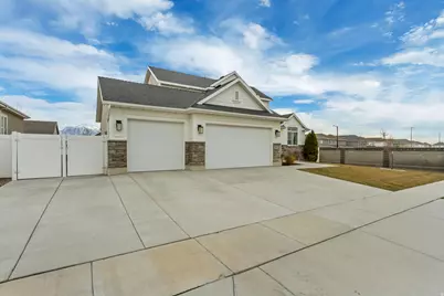 2476 N Circle C Way, Lehi, UT 84043 - Photo 3