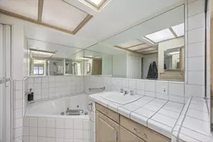 285 N Three Fountains Dr E, Provo, UT 84604 - Photo 13