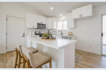 2718 W 1060 N, Provo, UT 84601 - Photo 11