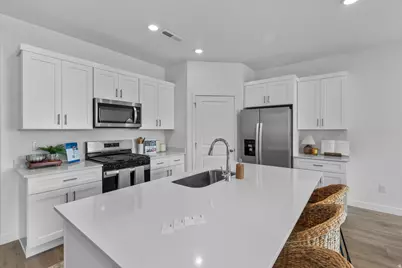 1935 S Queens Garden 4260 Dr, Washington, UT 84780 - Photo 13