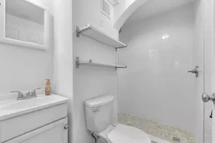 194 N 100 E, Provo, UT 84606 - Photo 23