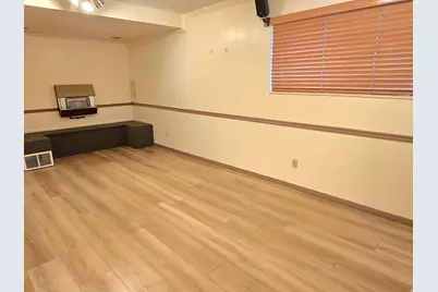 1130 N Virginia Ave, Harrisville, UT 84404 - Photo 19