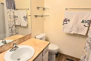 1130 N Virginia Ave, Harrisville, UT 84404 - Photo 11