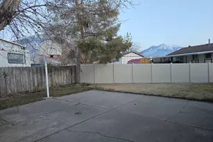 1130 N Virginia Ave, Harrisville, UT 84404 - Photo 23