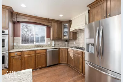 285 W Center St, Kaysville, UT 84037 - Photo 19