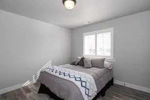 582 W Durfee St, Grantsville, UT 84029 - Photo 19