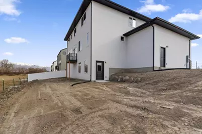 1596 E Livi Ln W #4, Saratoga Springs, UT 84043 - Photo 39