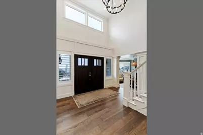 4496 Cottonwood Dr, Pleasant View, UT 84414 - Photo 7