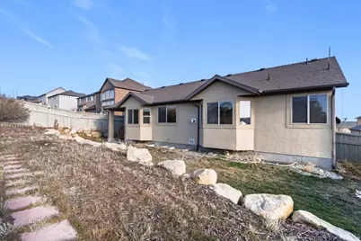9021 N Clubhouse Ln W, Eagle Mountain, UT 84005 - Photo 29