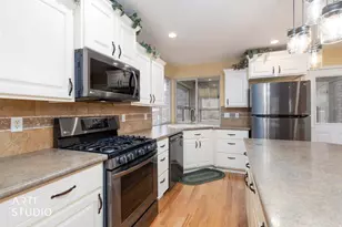 2357 E 8100 S, South Weber, UT 84405 - Photo 13