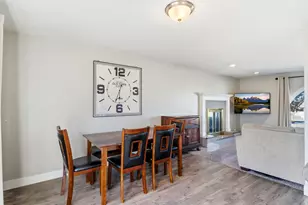 2451 W 5780 S, Taylorsville, UT 84129 - Photo 15