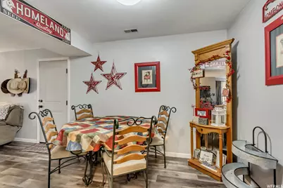 88 W 50 S #B5, Centerville, UT 84014 - Photo 5