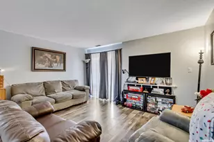 88 W 50 S, Centerville, UT 84014 - Photo 3