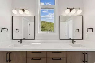 889 E Grizzly Draw Ct, Hideout, UT 84036 - Photo 35