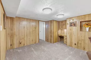 8681 W 3150 S, Magna, UT 84044 - Photo 17