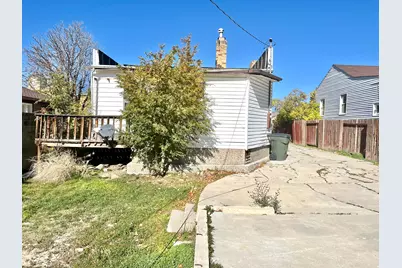 230 E 100 S, Price, UT 84501 - Photo 39