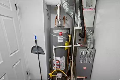 2095 S Main St #13, Bountiful, UT 84010 - Photo 11