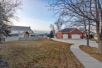 13898 S Summerset Cir E, Draper, UT 84020 - Photo 69