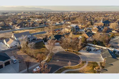 13898 S Summerset Cir E, Draper, UT 84020 - Photo 13