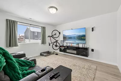 3502 S Poplar Ln, Syracuse, UT 84075 - Photo 3