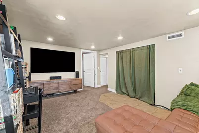 5088 S Gurene Dr, Holladay, UT 84117 - Photo 21