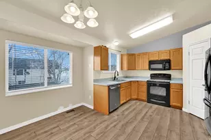 242 S 830 W, Tremonton, UT 84337 - Photo 9