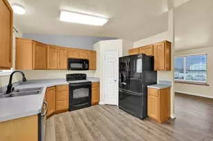 242 S 830 W, Tremonton, UT 84337 - Photo 11