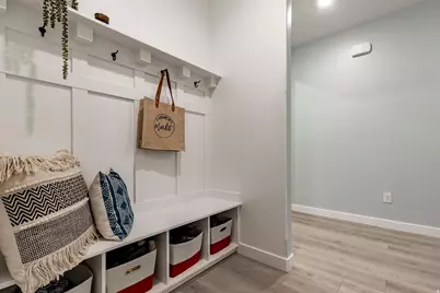 8725 W Beckville Dr, Magna, UT 84044 - Photo 21