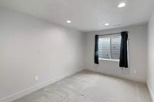 1118 W Honeycomb Dr N, Grantsville, UT 84029 - Photo 21