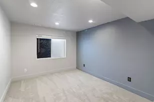 1118 W Honeycomb Dr N, Grantsville, UT 84029 - Photo 19