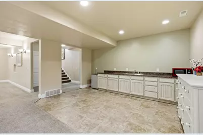 495 E 475 S, Centerville, UT 84014 - Photo 39