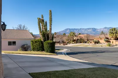 2261 W 1050 N, Hurricane, UT 84737 - Photo 51