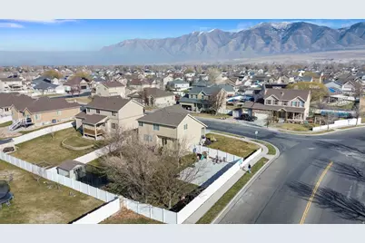 5705 Mast Ln, Stansbury Park, UT 84074 - Photo 37