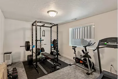 915 N Evelyn St, Farmington, UT 84025 - Photo 33