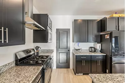 915 N Evelyn St, Farmington, UT 84025 - Photo 13