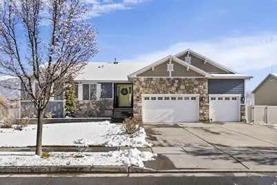 771 W Mare Cir, Kaysville, UT 84037 - Photo 1