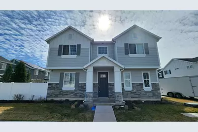 1951 W Parkview Dr, Syracuse, UT 84075 - Photo 1