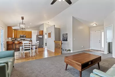 39 E 1500 S, Perry, UT 84302 - Photo 7