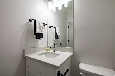 1281 16th St, Ogden, UT 84404 - Photo 25