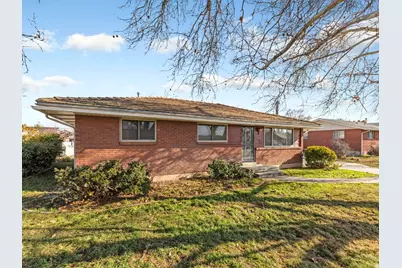 5362 S 2050 W, Roy, UT 84067 - Photo 3