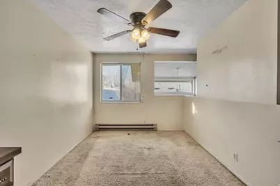 1560 E 800 S #C, Clearfield, UT 84015 - Photo 15