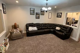 985 W 350 N, Roosevelt, UT 84066 - Photo 3