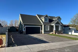 985 W 350 N, Roosevelt, UT 84066 - Photo 3