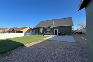 985 W 350 N, Roosevelt, UT 84066 - Photo 9