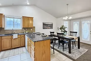 1114 E 2600 N, North Ogden, UT 84414 - Photo 9