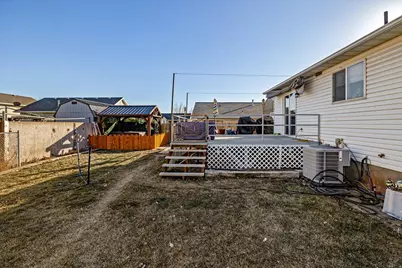 831 S 560 W, Tremonton, UT 84337 - Photo 23