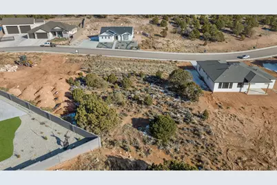 1882 S Oak Springs Rd #312, Cedar City, UT 84720 - Photo 11