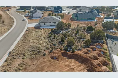 1882 S Oak Springs Rd #312, Cedar City, UT 84720 - Photo 9